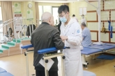 【常州阳光康复医院】偏瘫康复新视角：治 “瘫” 关键在纠 “偏”